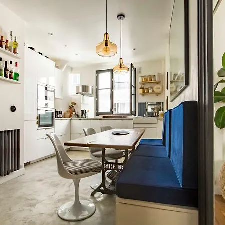 Veeve - Perfection By The Palais Royal Apartment Paris